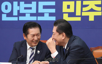 與 필리버스터 무력화, 입 틀어막는 의회 독재 … 과거엔 필리버스터로 유세