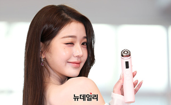 [포토] 아이브 장원영 '에이지알과 함께'