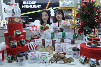 [포토] 이마트24 '1030모여라...트렌디 디저트 한자리에'