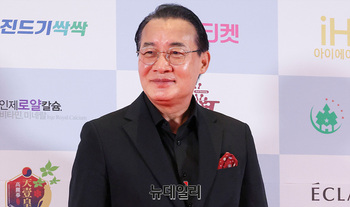 [영상] 레드카펫 선 독고영재