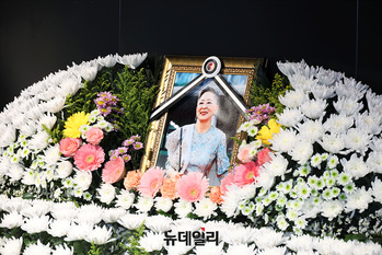 [포토] 원로배우 김지미 추모공간...충무로 서울영화센터에 마련