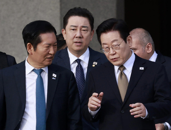 김남국 문자 파문, 李가 던진 '역사 논쟁'에 잊혀져… 특별 감찰관, 尹·文처럼 말만 하고 '사장'될 판 