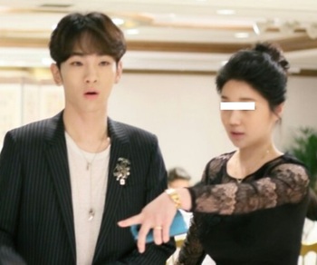 [단독] 샤이니 키, 10년 전 '박나래 주사이모' 돌잔치 참석했다 … A씨 딸과 기념 사진도 찍어