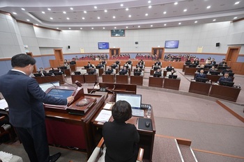 강릉시의회, 제326회 강릉시의회 제2차 본회의 개의