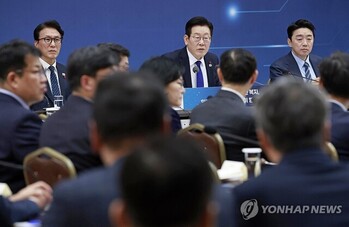 "응급실 뺑뺑이 즉각 막아라" … 李, 복지부에 별도 대책 지시