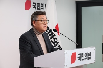 살얼음판 野, '내부총질 차단' 서막 올랐다 … 친한계 김종혁에 당원권 정지 2년 권고 