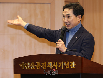 [포토] 축사하는 박민식 전 보훈부 장관