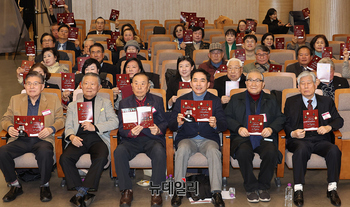 [포토] 우남네트워크 확대모임 기념촬영