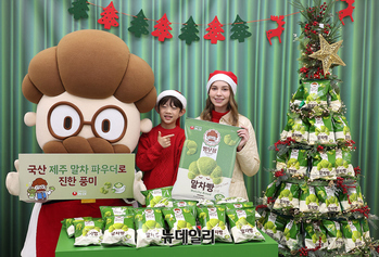 [포토] 농심 '말차 라떼' 맛 구현한 '빵부장 말차빵' 출시