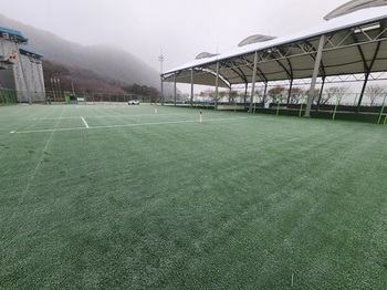 춘천도시공사, 송암스포츠타운 족구장 인조잔디로 교체완료 ··· 24일 재개장