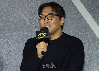 [포토] 넷플릭스 8부작 드라마 '캐셔로' 연출한 이창민 감독