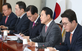 [포토] 최고위서 발언하는 장동혁 국민의힘 대표