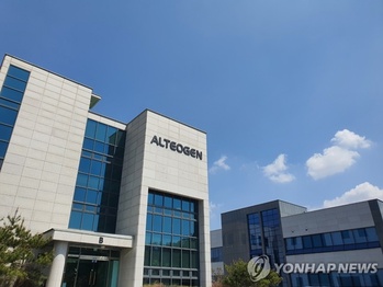 알테오젠, 글로벌 제약사와 SC 제형 'ALT-B4' 옵션계약 … 주가 강세