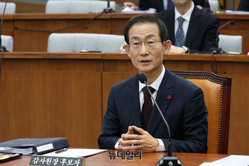 [포토] 질의에 답변하는 김호철 감사원장 후보자