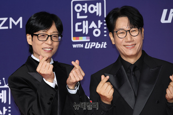 [포토] SBS연예대상 노리는 유재석-지석진