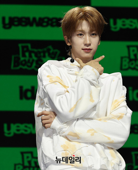 [포토] 아이디엔티티 11번째 멤버 이규혁