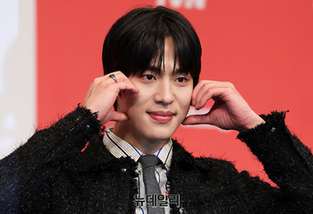 [영상] 언더커버미쓰홍 조한결 '양볼하트'