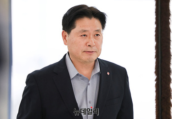 [포토] 상반기 롯데 VCM 참석하는 이원택 롯데GRS 대표이사 