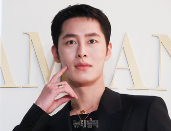 [영상] 이재욱 '볼 콕' 