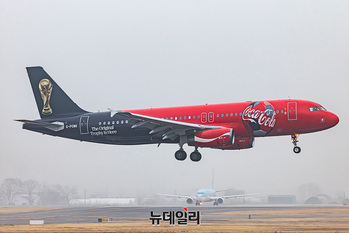 [포토] '피파 월드컵'이 타고 있어요