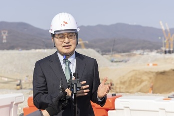 김동연 경기지사, 29번째 '민생경제현장투어'로 용인반도체산단 기업인과 간담회 