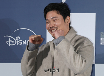 [영상] 블러디플라워 신승환 '기자 역 맡았어요'