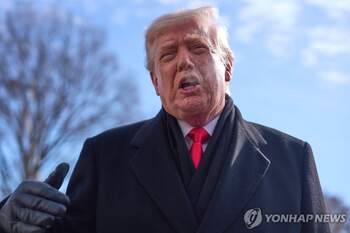 한·일, '환시 고비' 넘겼나 … 트럼프 '약달러 용인'에 달러 급락