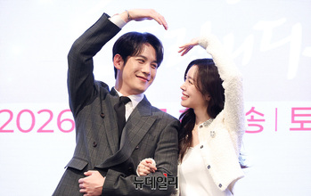 [영상] 사랑을처방해드립니다 박기웅-진세연 '달콤함 가득' 