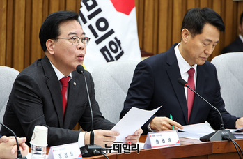 [포토] 부동산정책협의회서 발언하는 송언석 원내대표 