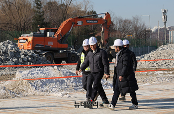 [영상] 성수동 삼표레미콘 부지 현장점검하는 오세훈 서울시장