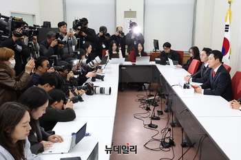 [포토] 청와대 오찬 불참 이유 밝히는 장동혁 국민의힘 대표