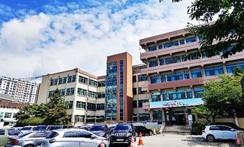 [단독] 국고보조금 '오리털 패딩' 구입 미추홀구 공무원들 … 권익위서 주의 조치