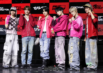 [영상] 6인조 보이그룹 데일리:디렉션(DAILY:DIRECTION) 데뷔 쇼케이스