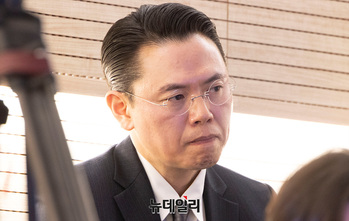 [포토] 초코(Choco) 쇼케이스 참석한 조PD