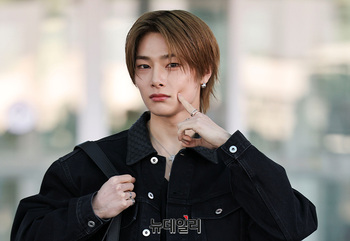 [영상] 출국하는 스트레이키즈 아이엔