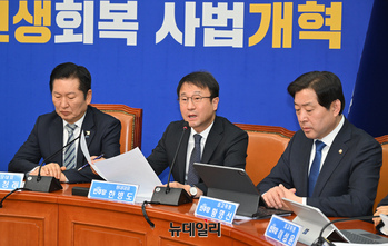 [포토] 최고위 참석한 한병도 더불어민주당 원내대표