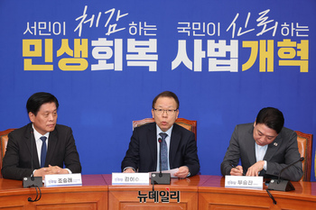 [포토] 김이수 '우상호, 강원도지사 후보로 단수 공천'