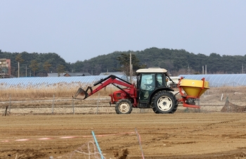 李 대통령 말 떨어지자 마자 … 정부, 사상 첫 '농지 전수조사' 나선다