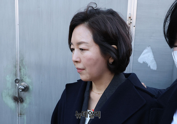 [포토] 구속 갈림길에 놓인 김경 전 서울시의원