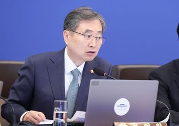 조현 외교장관 "김정은, 중동 사태로 핵 필요 없는 대화 생각할 수도"