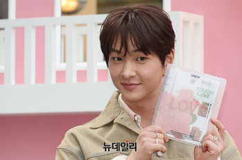 [포토] 샤이니 온유, 솔로 미니5집으로 컴백