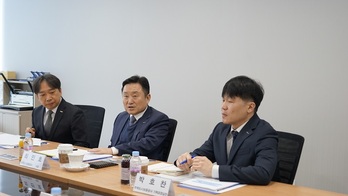 최인호 HUG 사장 "임대리츠 활성화로 공적주택 공급 확대"