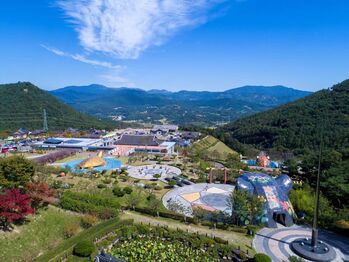 산청 동의보감촌, 10년 연속 ‘우수 웰니스관광지’에 선정 