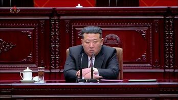 김정은 "韓, 가장 적대적인 국가로 공인 … 건드리면 무자비한 대가"