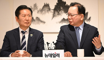 정청래 "김부겸, 대구 필승카드" … 金, "30일 입장 발표" 출마 초읽기