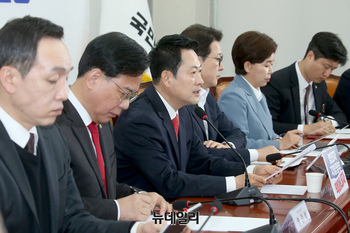 [포토] 모두발언 하는 장동혁 국민의힘 대표