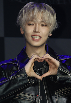 [영상] 새앨범 들고 컴백한 장한음