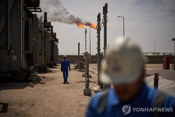 이란 대통령 "종전 준비돼" 발언에 … WTI, 4일만에 하락