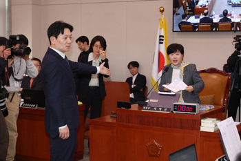 '증언선서 거부' 박상용 … "특검 수사 유도하는 무도한 시도 조력 불가"