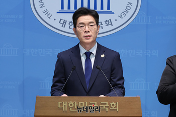 [포토] 지자회견 갖는 정원오 민주당 서울시장 후보